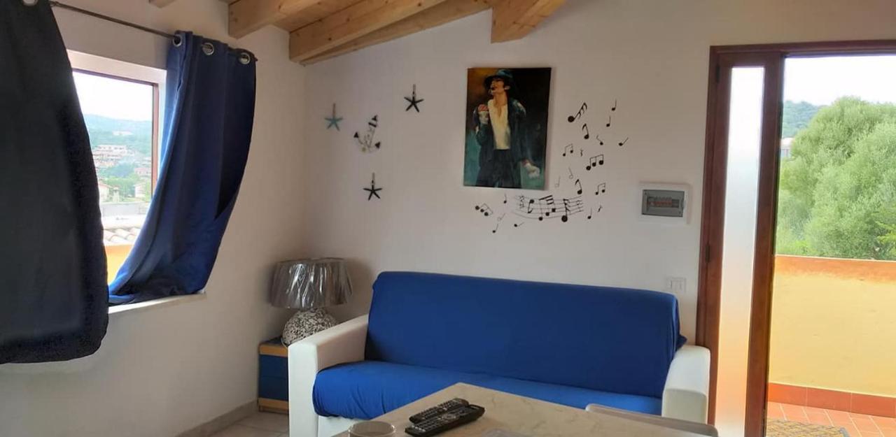 Da Betty Villa Chia Exteriör bild